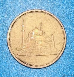 10 قروش auction image